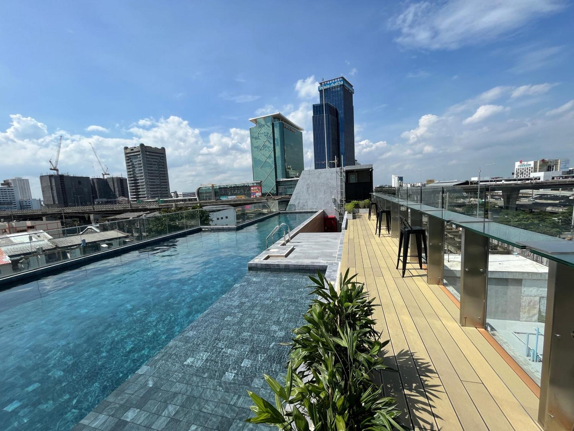 De Botan Bangna Otel Bangkok Dış mekan fotoğraf