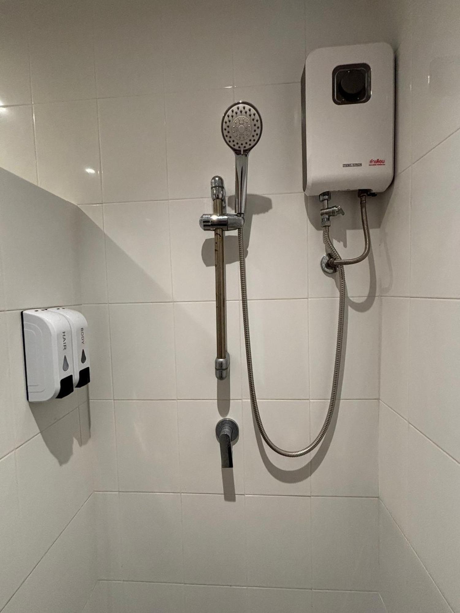 De Botan Bangna Otel Bangkok Dış mekan fotoğraf
