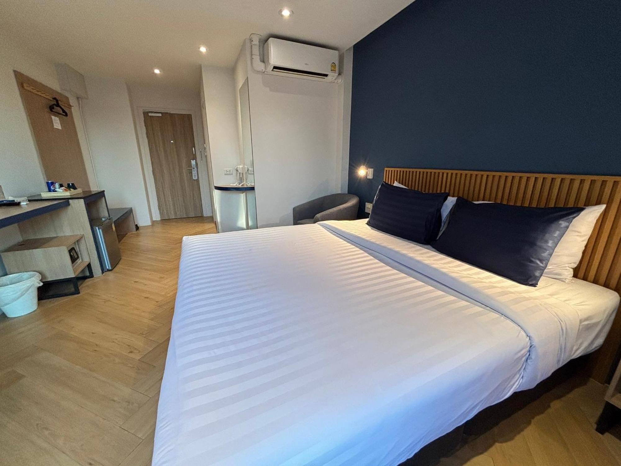 De Botan Bangna Otel Bangkok Dış mekan fotoğraf